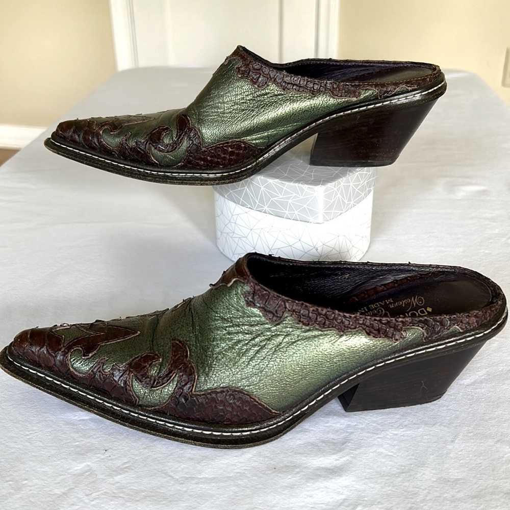 Donald J. Pliner Western Couture Collection Mule - Picture 3 of 6